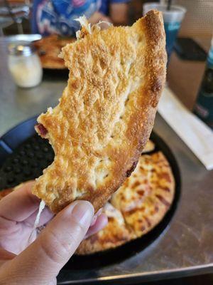 Super crispy crust! Delicious!