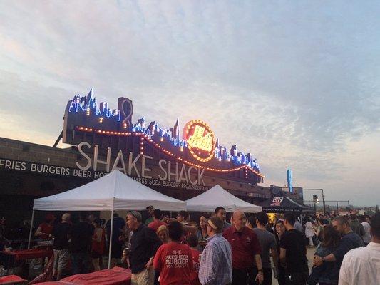 Shake Shack takes a back seat on this night.