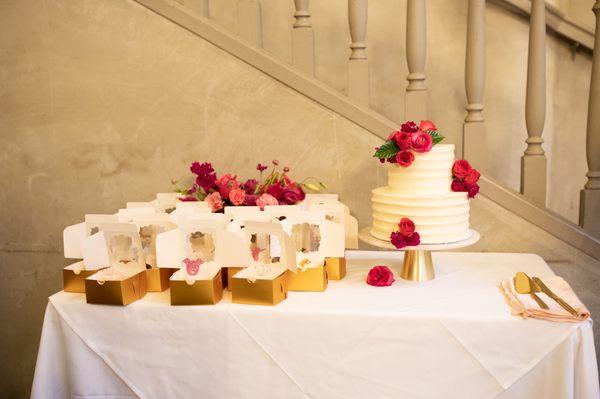 Brooke decorated the cake and cupcakes and set up the cake table, complete with cake stand and cake cutting utensils, she did it all!