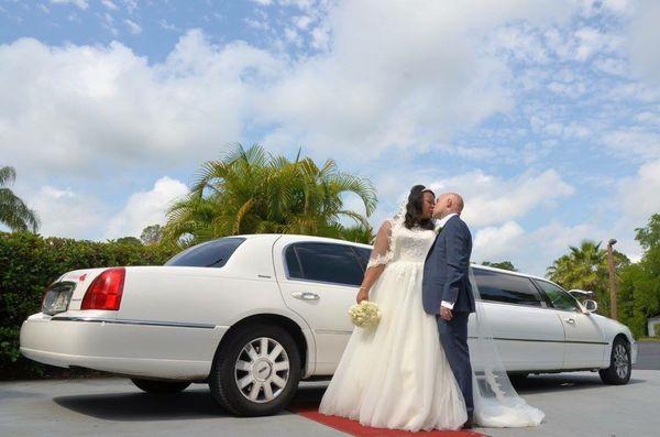 Southern Elegance Limousine