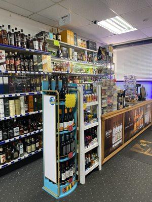 Hawkins Wine & Liquor