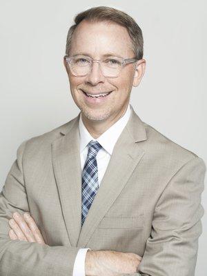 photo of Douglas P.