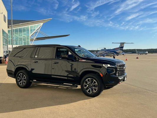 Chevrolet Suburban (business taxi) at Raleigh Durham International Airport.