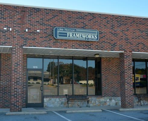 Lake Norman Frameworks & Gallery