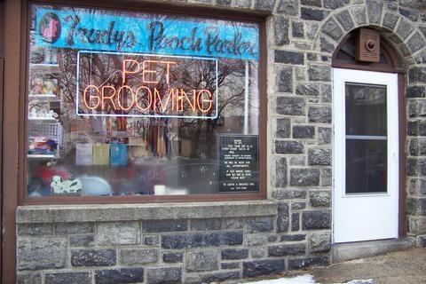 Look for the PET GROOMING sign!