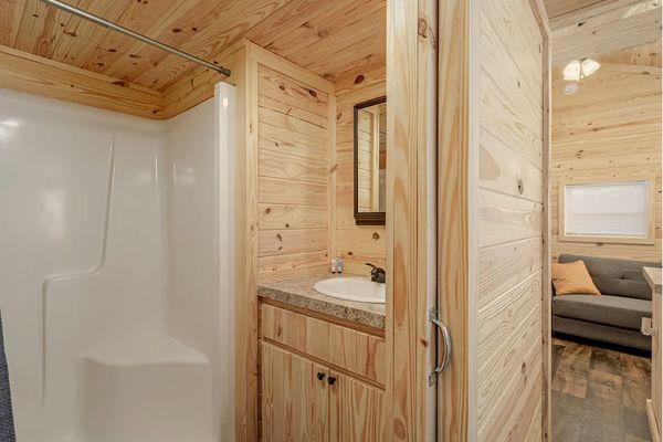 Wild Goose Cabin's full bathroom with shower