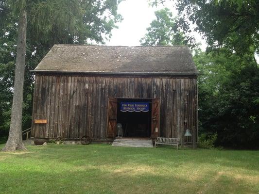 Sands-Willets House Dutch Barn