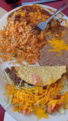 The Danielita (beef enchilada and crispy beef taco, rice and beans)