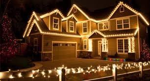 Deck the Houses Christmas Lights Installation