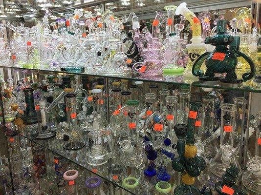 Rigs and Bongs are awesome!