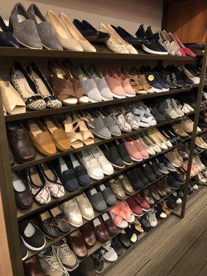 Clarks Bostonian Outlet