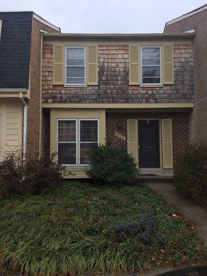 Investment property in Montgomery Village 199,000 for more details contact me at 301-758-9218