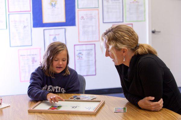 An occupational therapist teaching Handwriting without tears class.