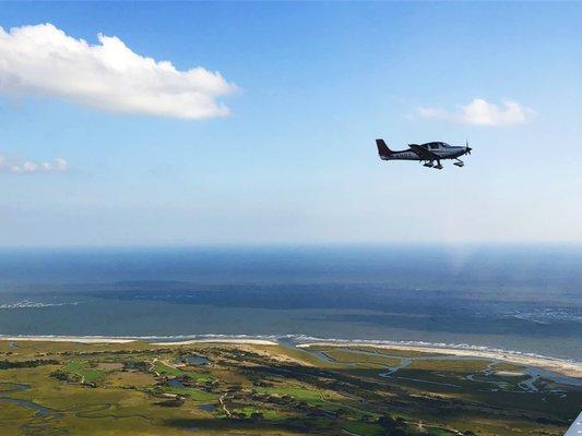 There is only one thing more beautiful than flying over the coast! That is our Cirrus Aircraft!