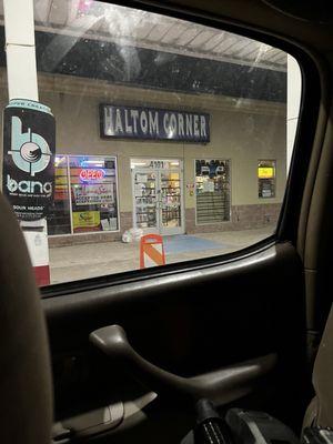 Haltom Corner