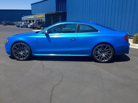 Audi S5 plastidipped in Sazuka Blue and Autoflexed in gloss