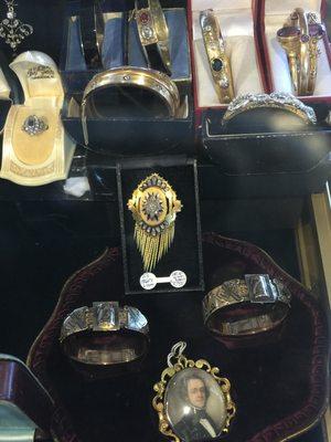 Vintage Jewelry