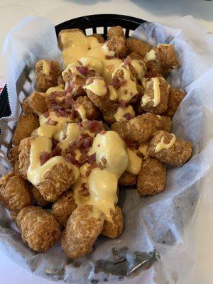 Loaded tater tots