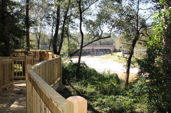 Beautiful 1200' boardwalk nestled alongside Red Creek. It features two sitting areas to enjoy the beautiful view of Red Creek