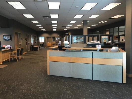 Reception desk at Minnesota Avenue CorTrust Bank branch in Sioux Falls, SD.