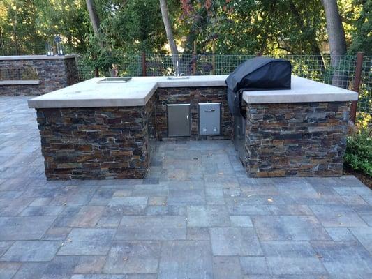 Outdoor kitchen