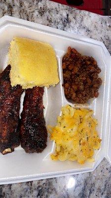 Fried ribs with honey glazed cornbread,  baked macaroni and baked beans