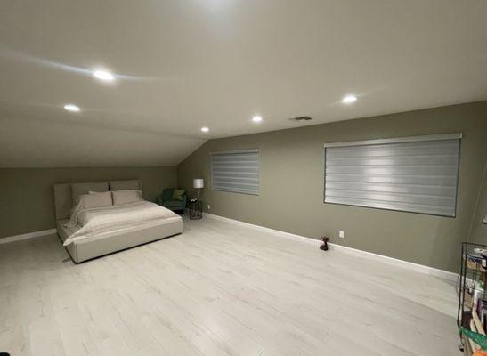 Bedroom motorised blinds