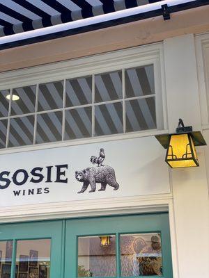 Sosie Wines @Sonoma Court Shops CA Sat 5/7/22