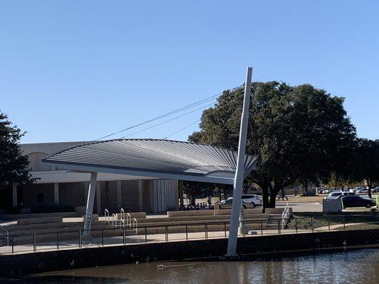 Back side of the Wichita Falls Museum of Art at Midwestern State University.