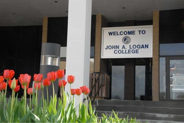 John A Logan College