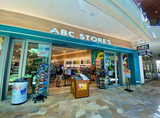 ABC Stores #202 is located in the courtyard of International Market Place in Waikiki