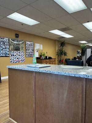 Elkridge Barber Shop