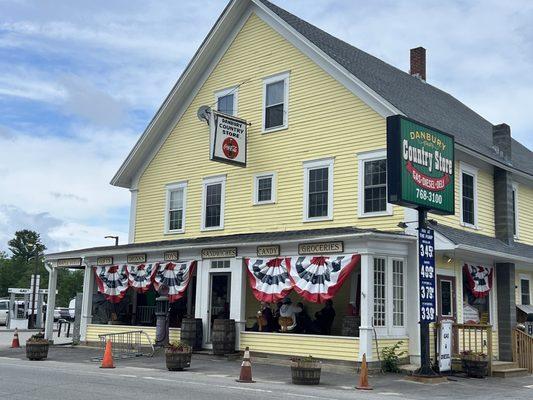 Danbury Country Store