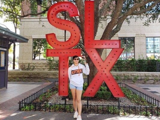 Instagram shot stop at Sugarland City Hall.