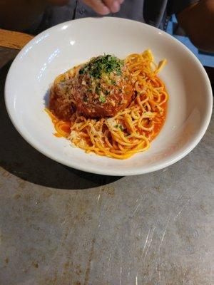 Spaghetti and meatballs