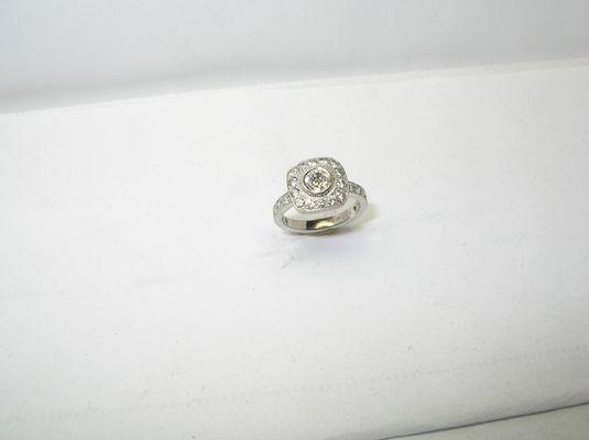 Cushion engagement ring