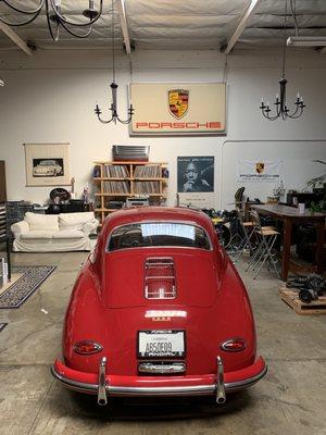 Porsche parts shop