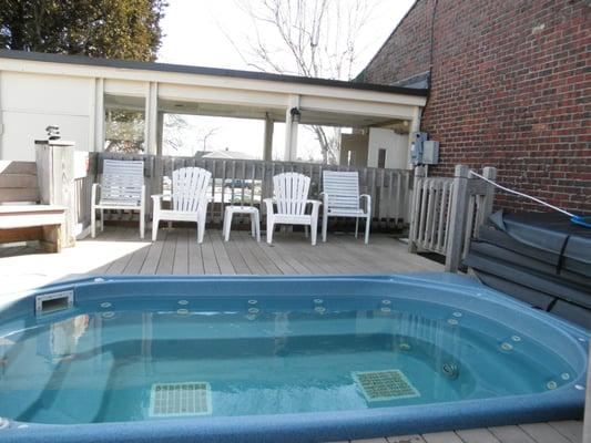 Outdoor Hot Tub In Winter