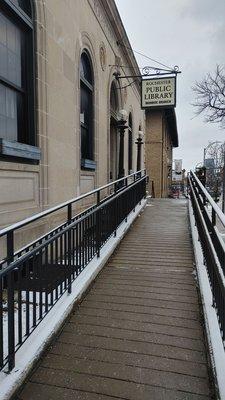 Rochester Public Library - Monroe Branch