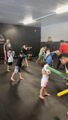 Kids boxing class