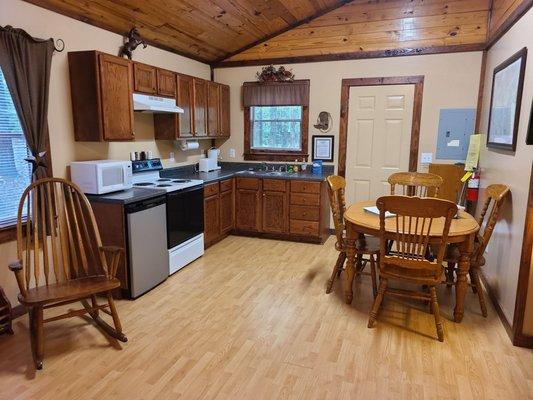 Kitchen / Dining Area