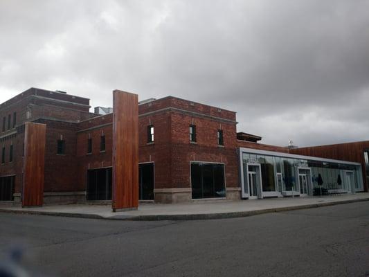 Really gorgeous addition to the original armory gives the center a mid-century modern feel.