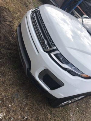 Land Rover Evoque ready for pickup