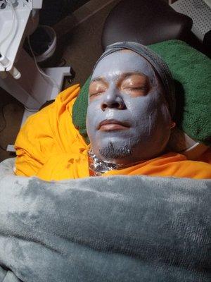 Customized Men's facials