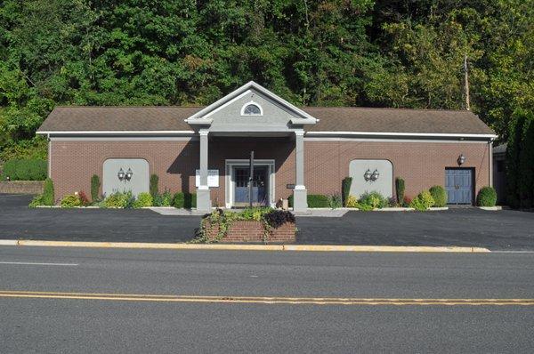 Garefino Funeral Home