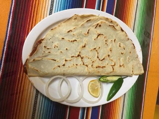 Empanada De Amarrillo Y Witlacoche