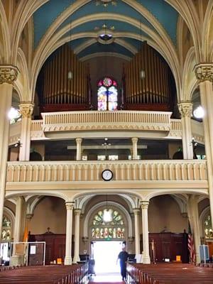 Organ and nave.