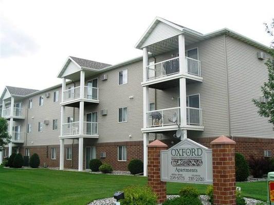 Oxford Apartments