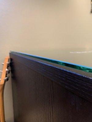 Glass topper smooth edge