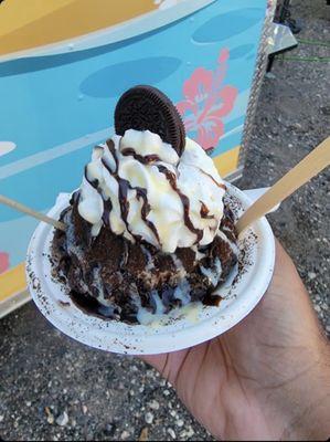 Cookies and cream specialty bowl